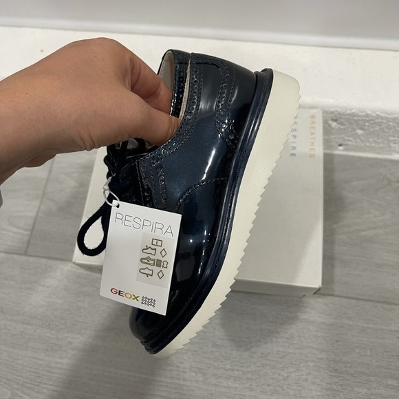 Geox Respira Thymar Navy Lace-Up Sneaker Patent 28 - Picture 7 of 7